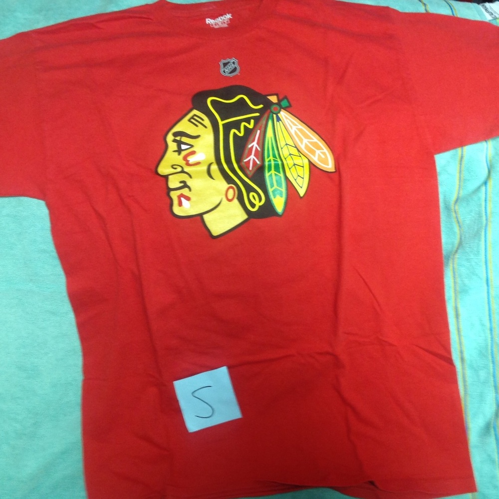 - NHL Chicago Blackhawks KANE tshirt